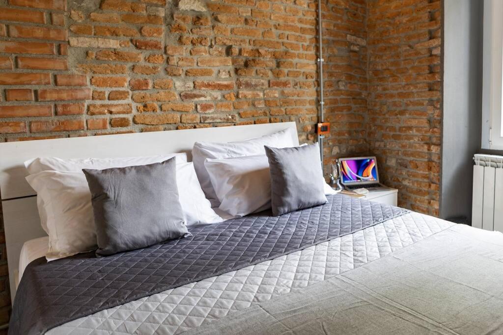 Canonica Brick Apartment Milánó Kültér fotó